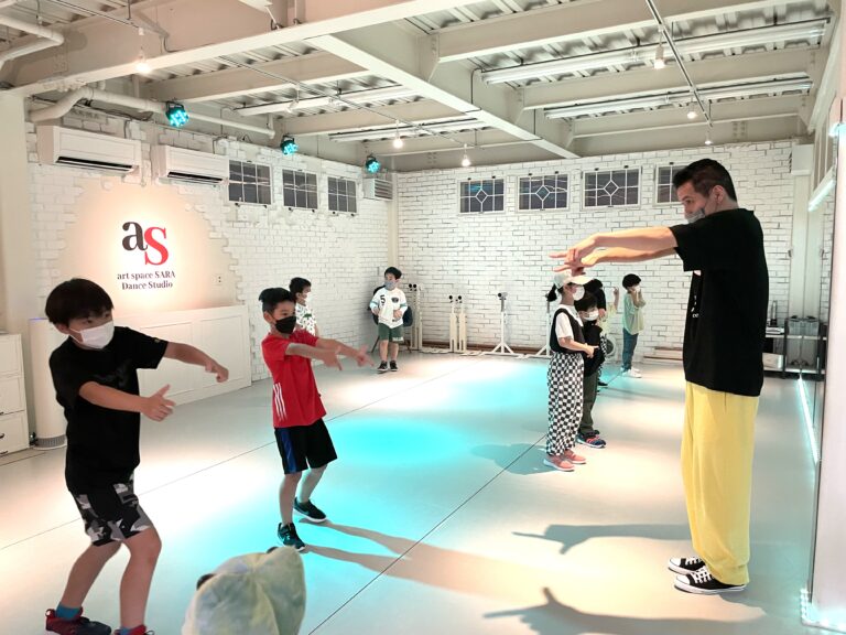 KIDS HIPHOP CLASS / SHUN