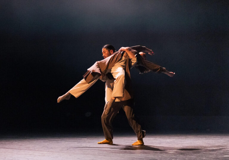 石田 顕慈 /Kenji Ishida / art space SARA Dance Studio