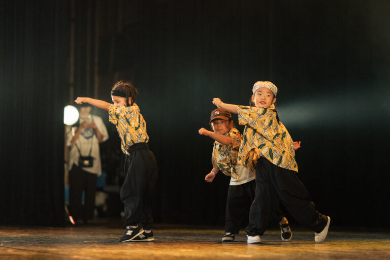 LITTLE HIPHOP CLASS/YO/art space SARA Dance Studio