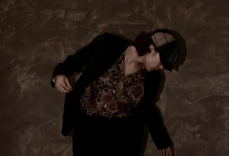 instructor / SENA / art space SARA Dance Studio